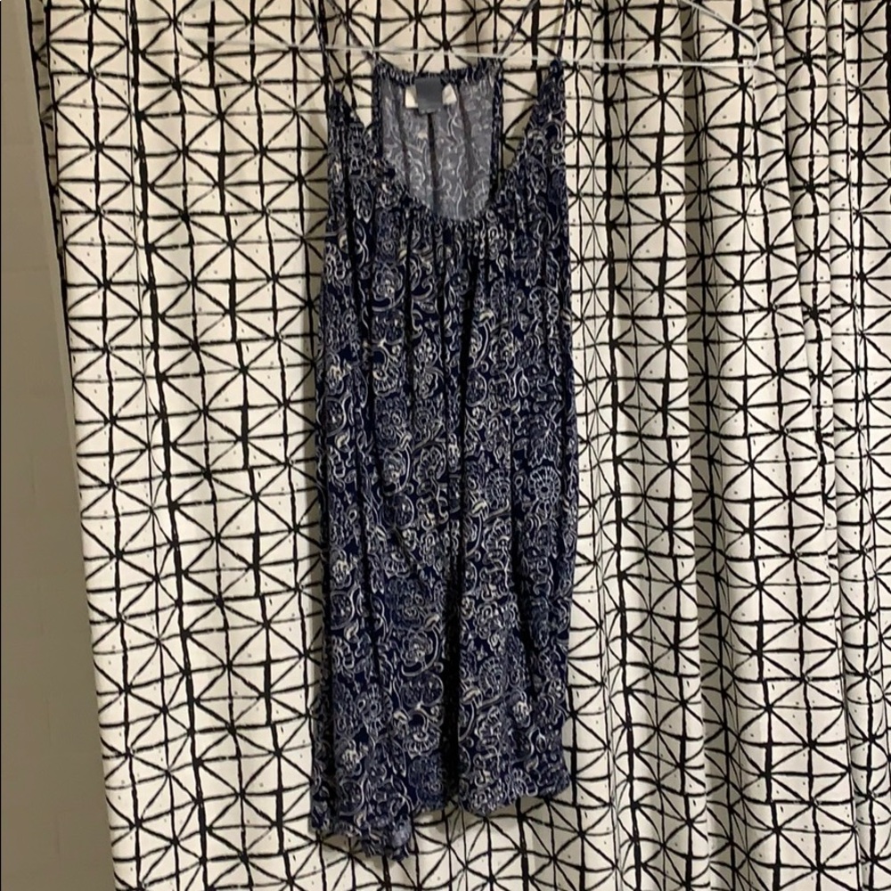 old navy tank
